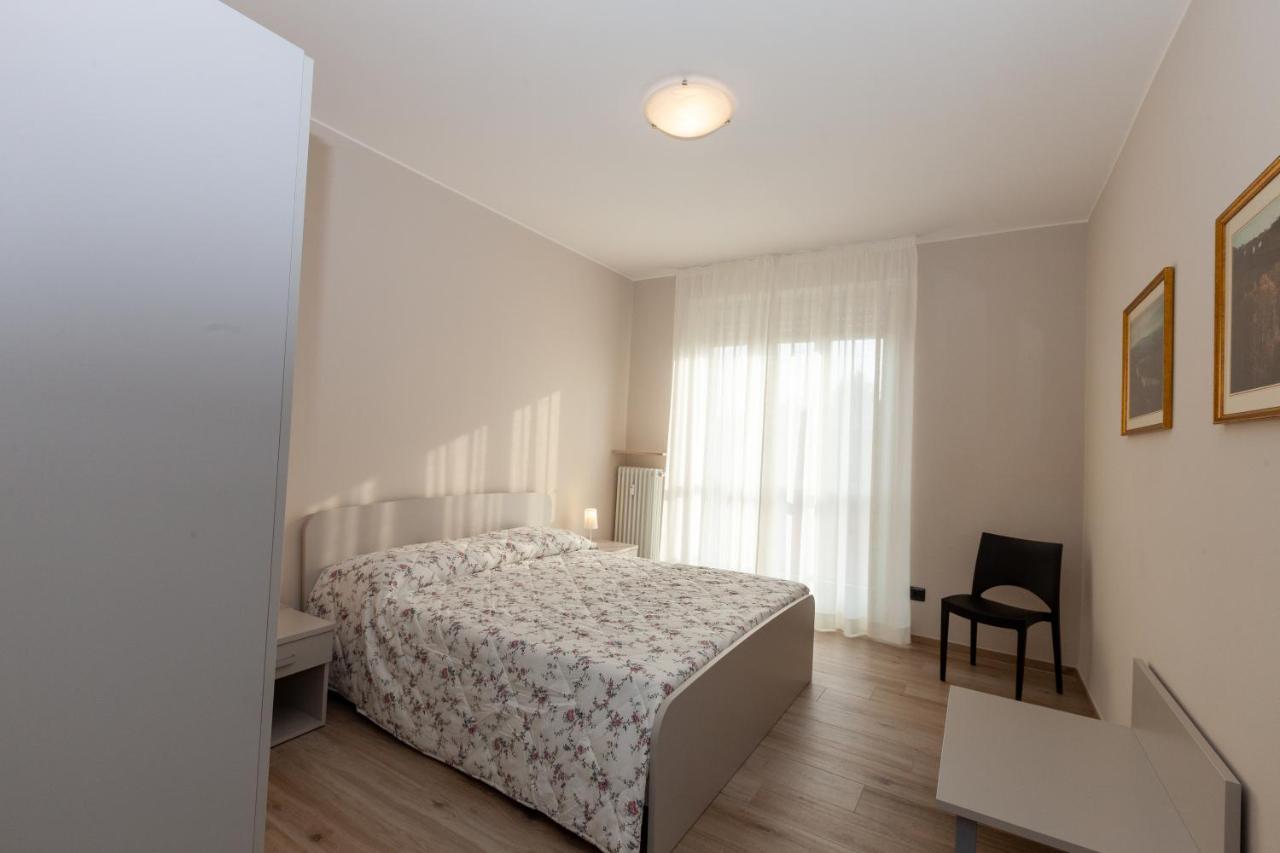 Rossini15 - Garage Privato Apartment Alba  Bagian luar foto
